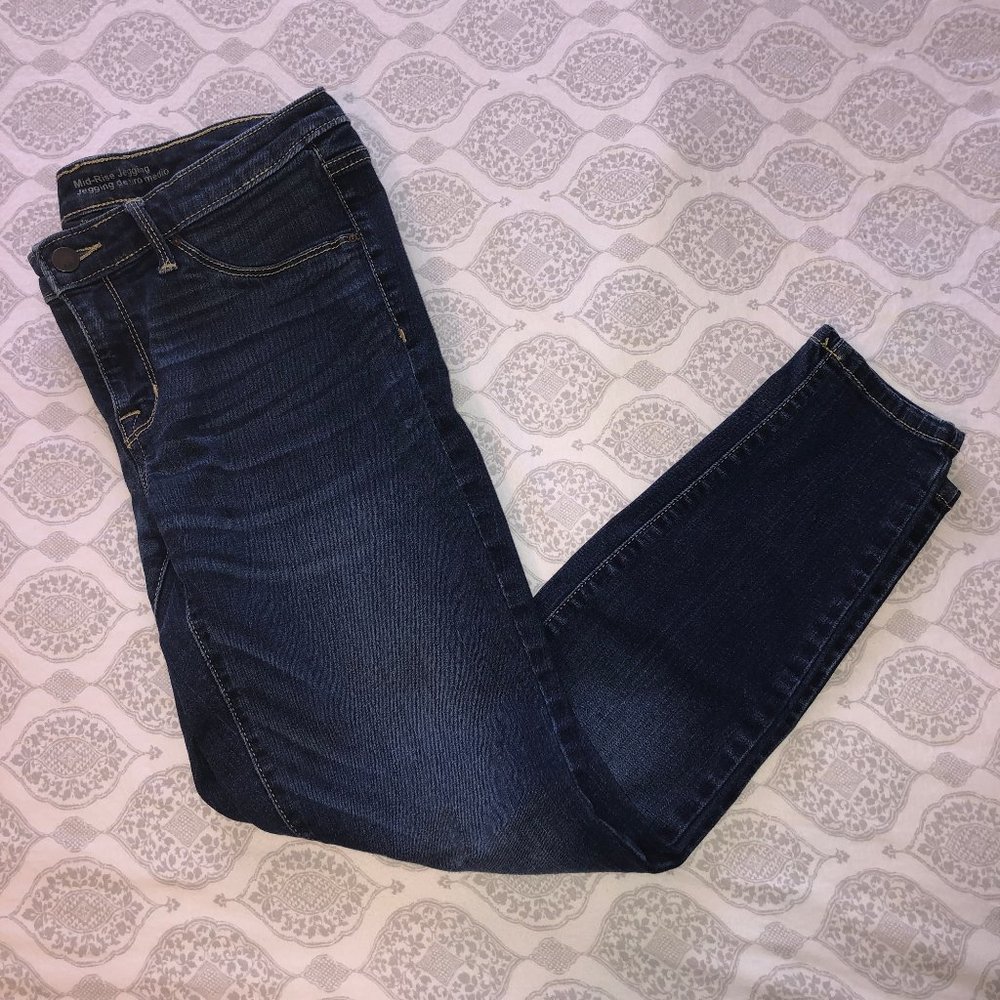 Mid-Rise Jegging Short Length